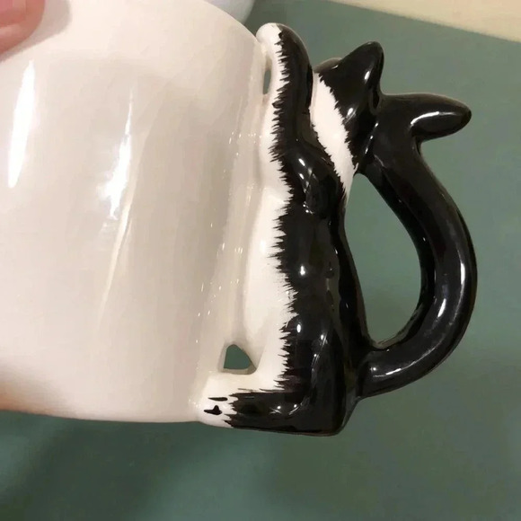 Cat handle tea/coffee ceramic mug - Picture 6 of 7